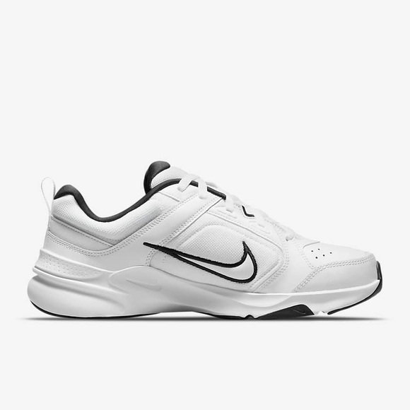 NEW IN BOX Nike Defy All Day Men's Training With Traction Shoes Multiple Sizes - Picture 5 of 7